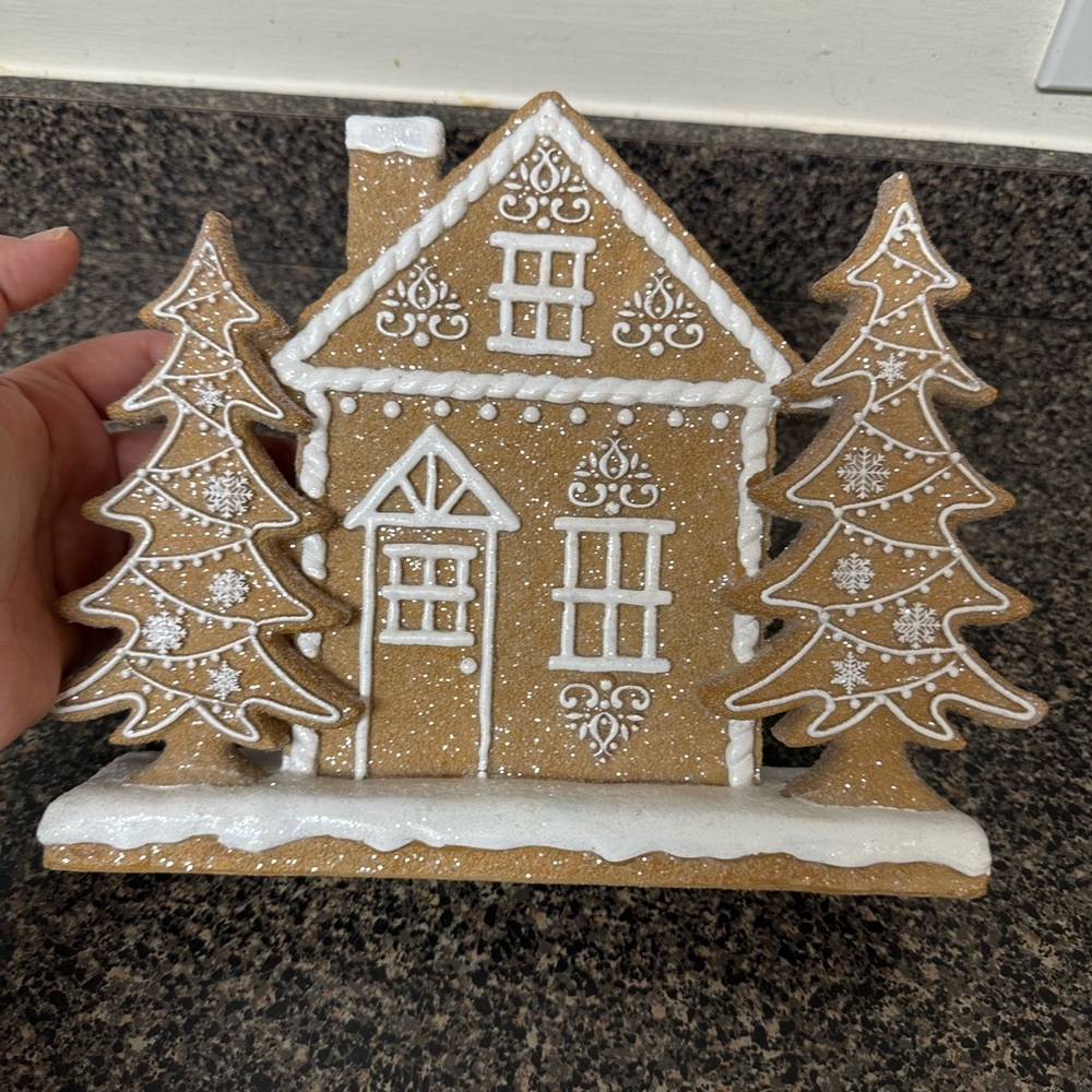 Christmas Glitter Gingerbread House Decor - Picture 4 of 5
